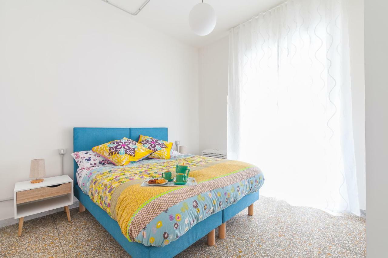Vino E Vinili Bed & Breakfast Rome Bagian luar foto